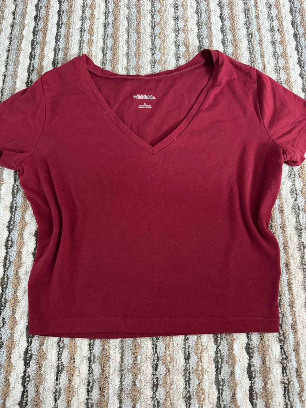 Target Women's Short Sleeve V-Neck Top in Burgundy